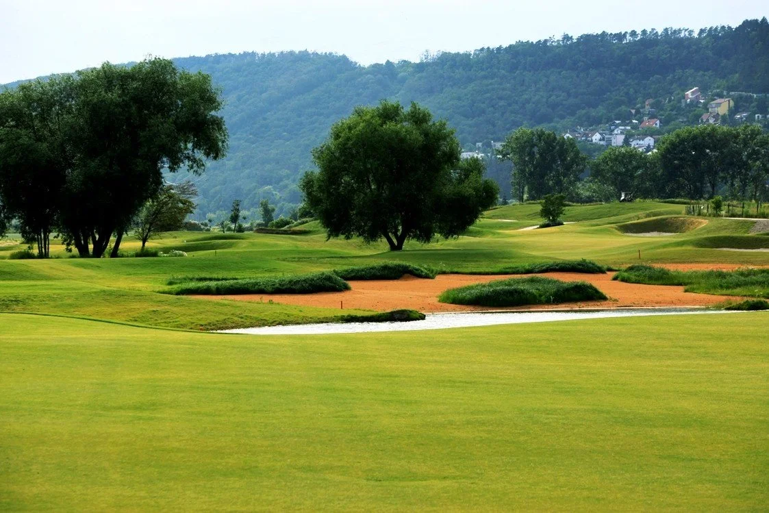 Lesbian Golf Holiday