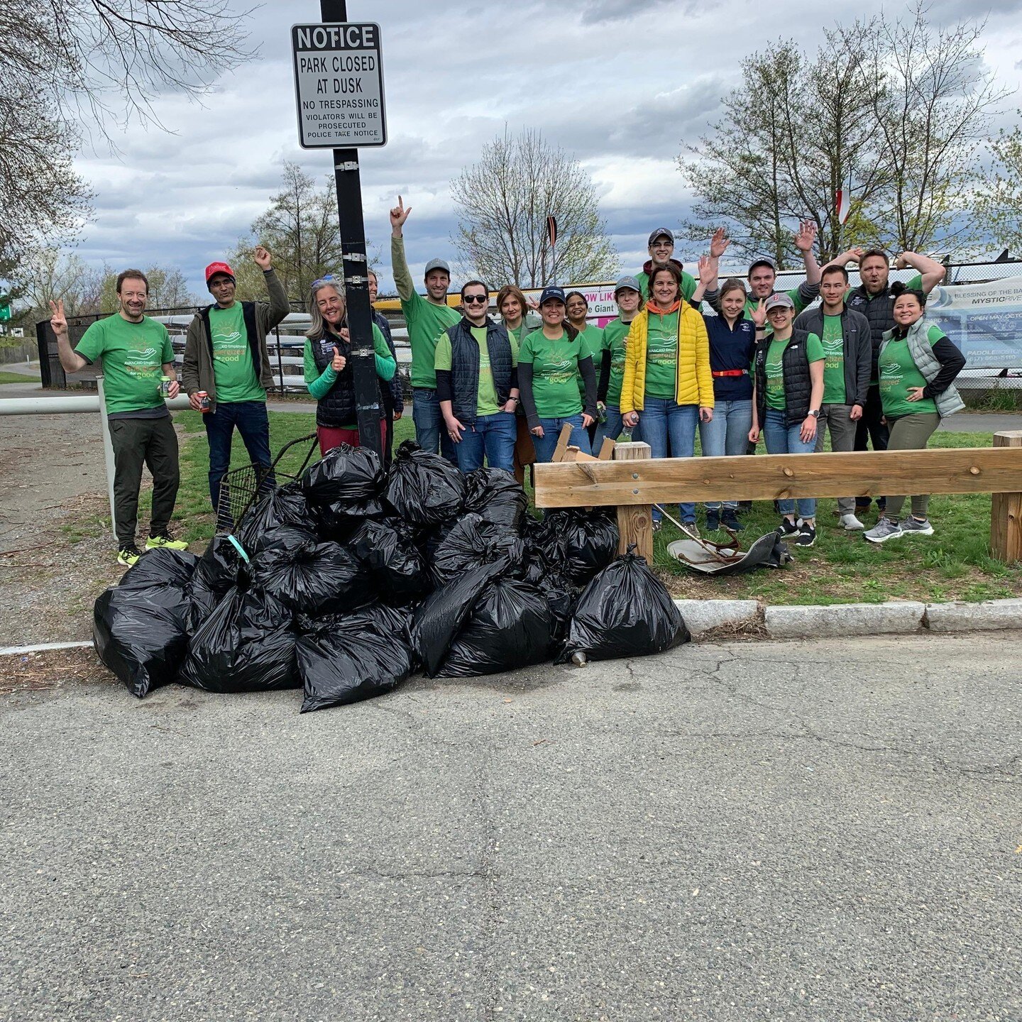 Our #CommonwealthWind team and @avangrid colleagues collected over 35 bags of trash yesterday in partnership with @mystic.river.watershed. #CleanUp #EarthWeek
