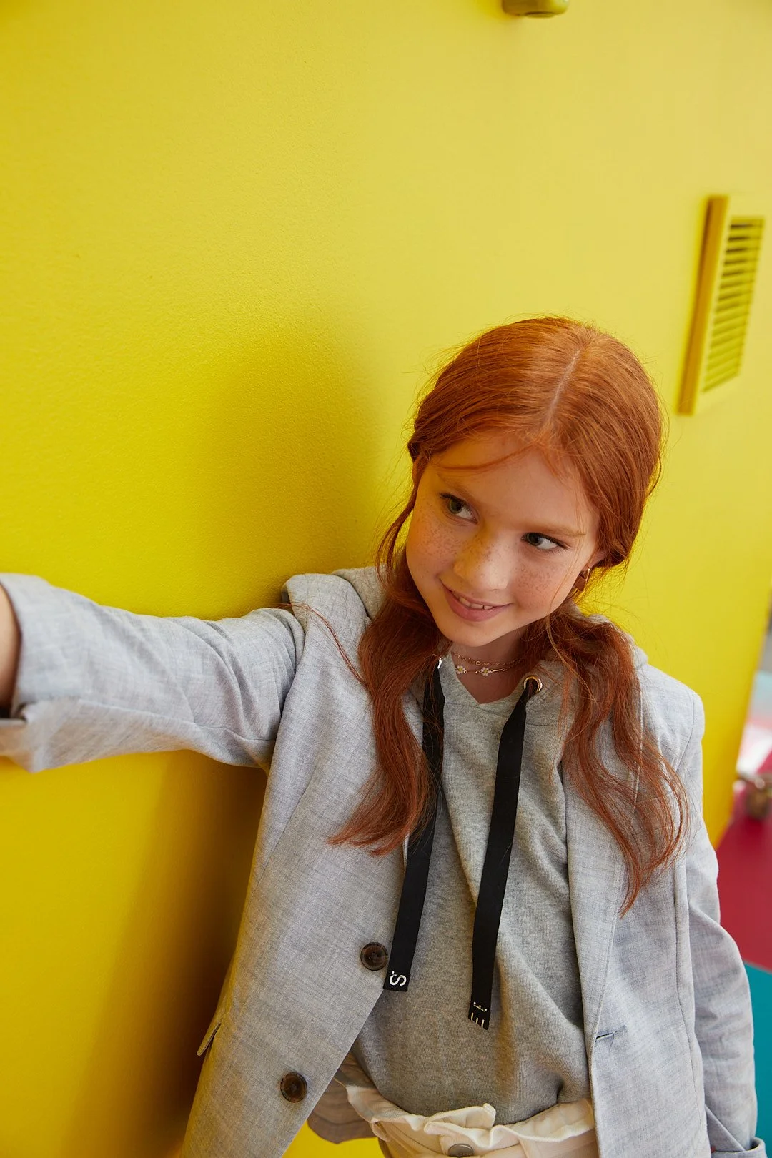 2021_CL_BTS_Pt2_SHOT 13_O12_Daisy_Hair_1428.JPG