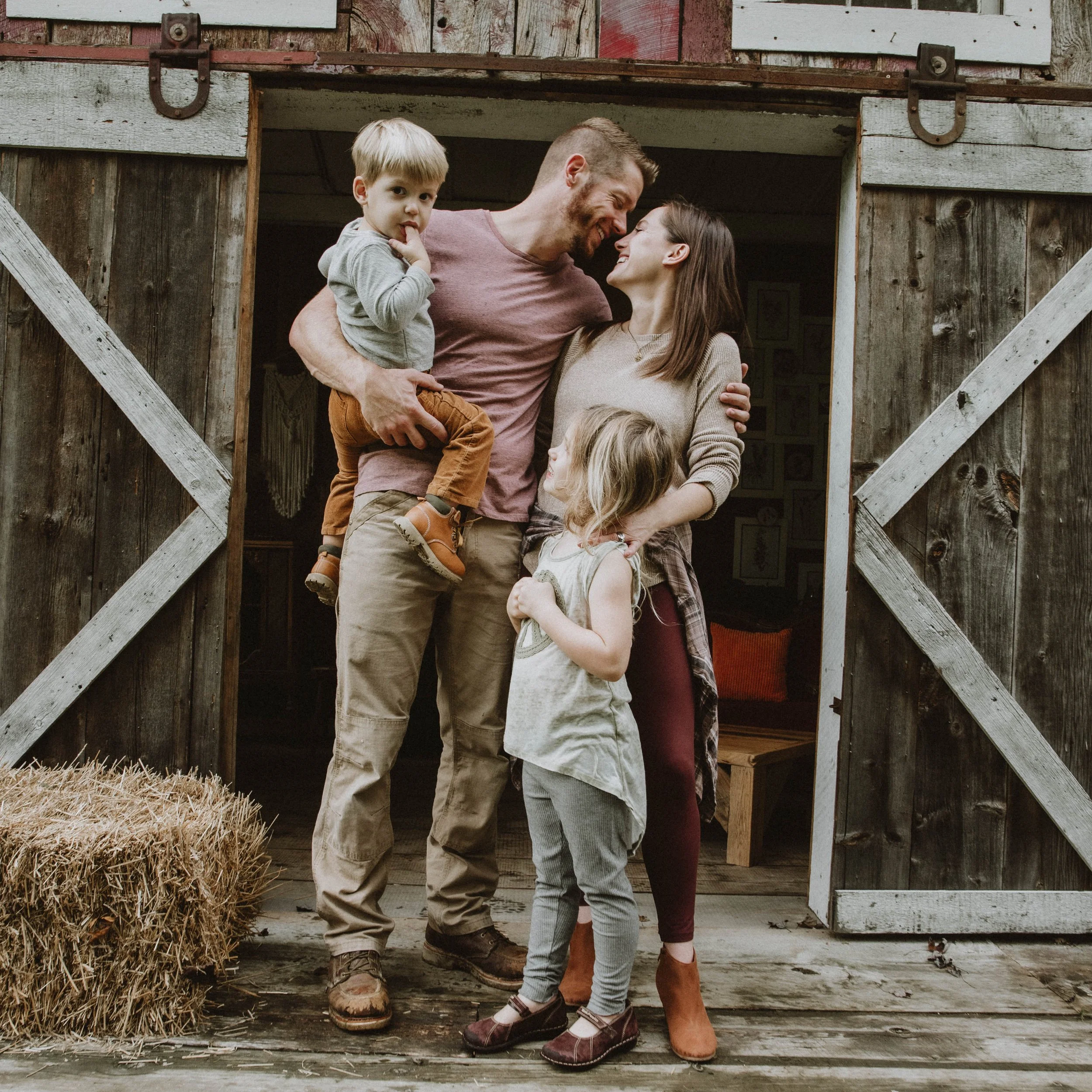 The Arnold Family- (6).JPG