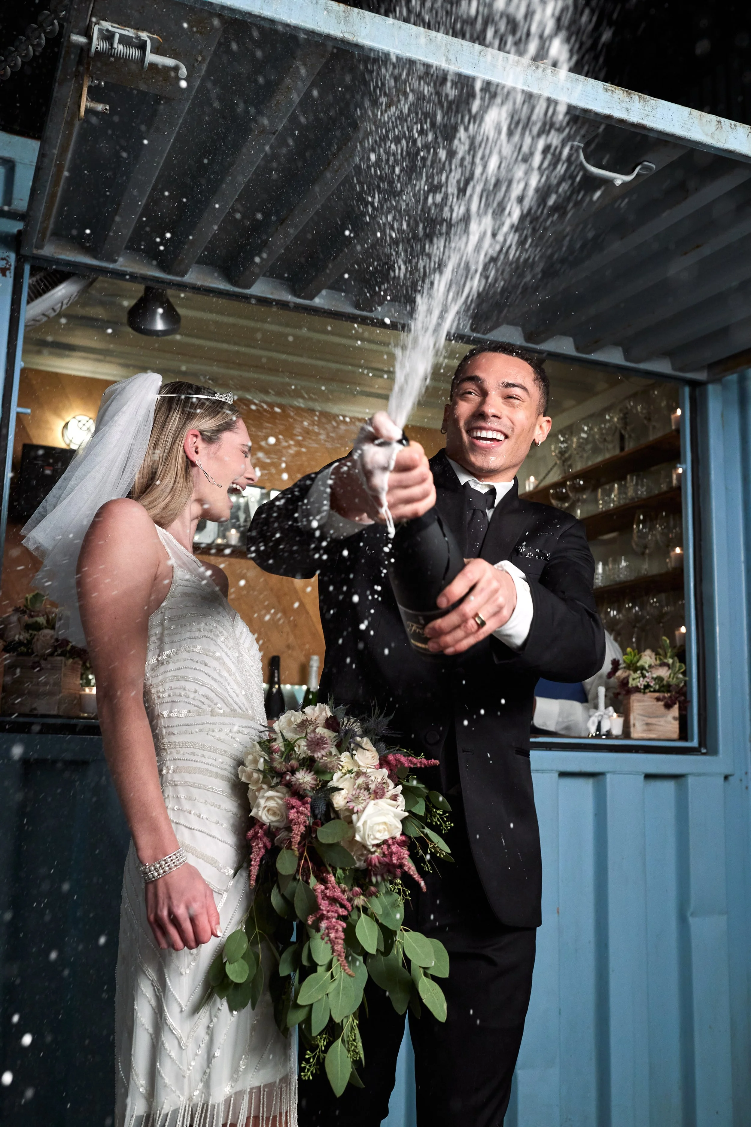 ICING_SP22_BRIDAL_08_32_1820.jpg