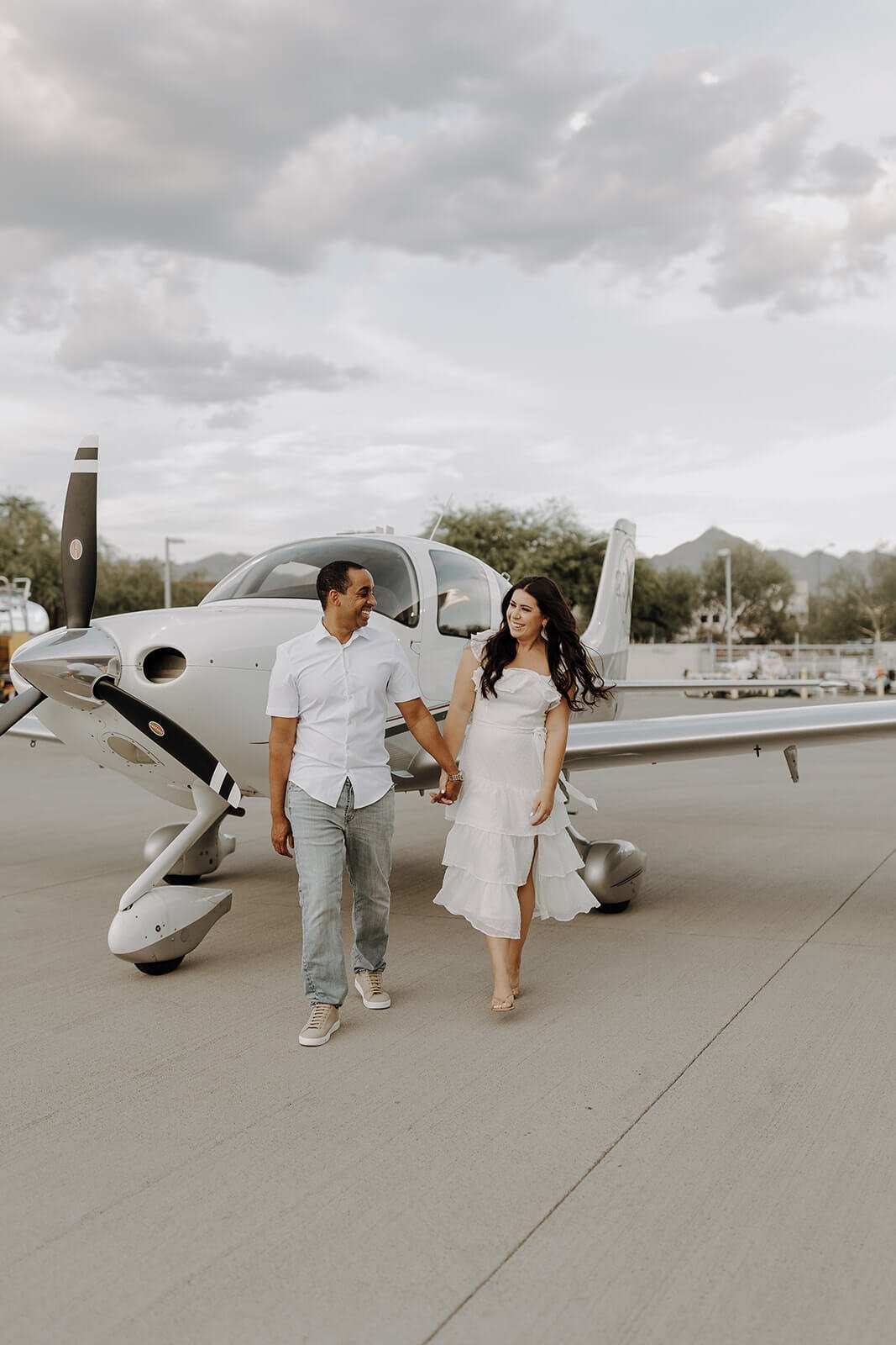 Airport engagement session in Scottsdale