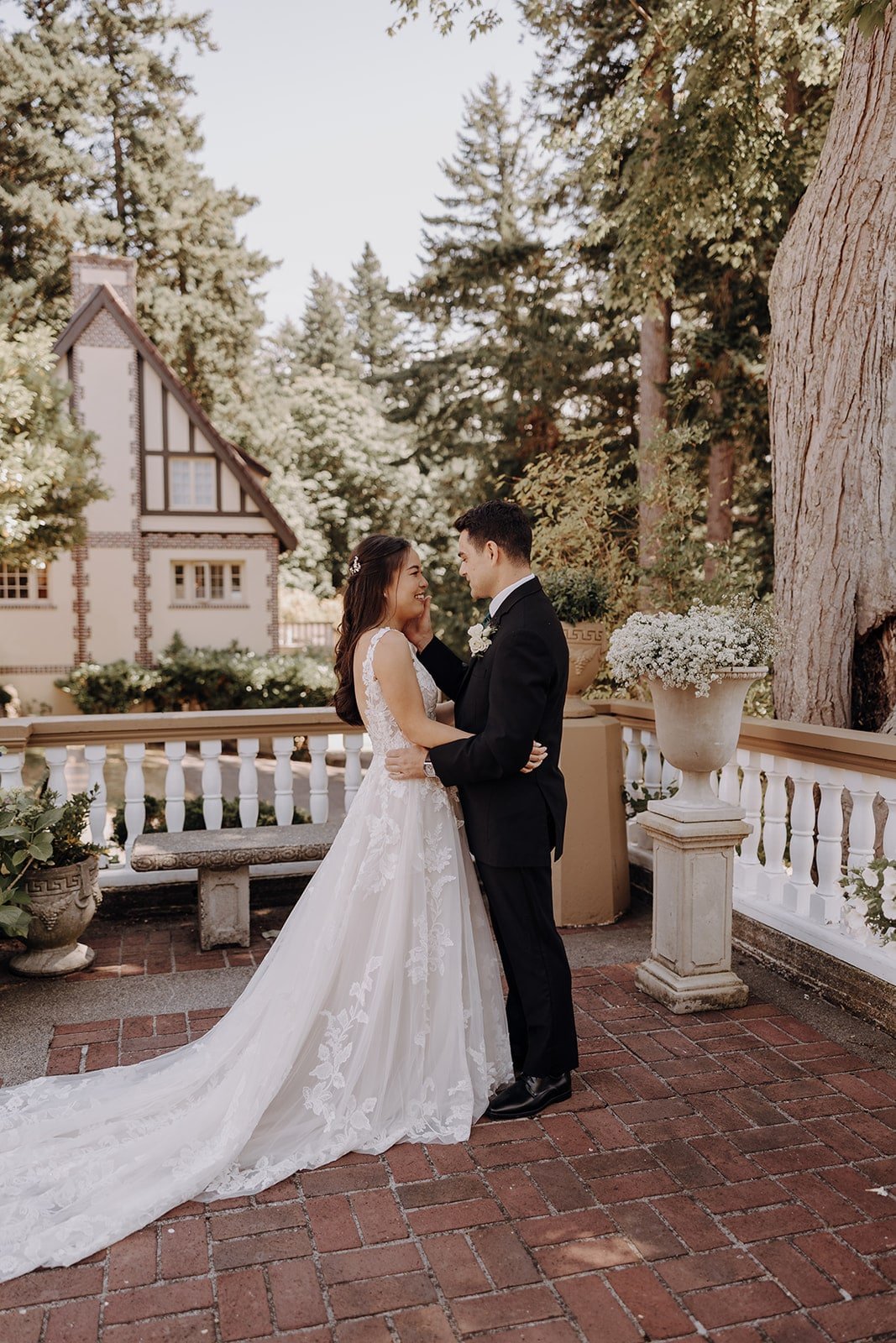 Bride and groom first look at Lairmont Manor wedding venue in Washington