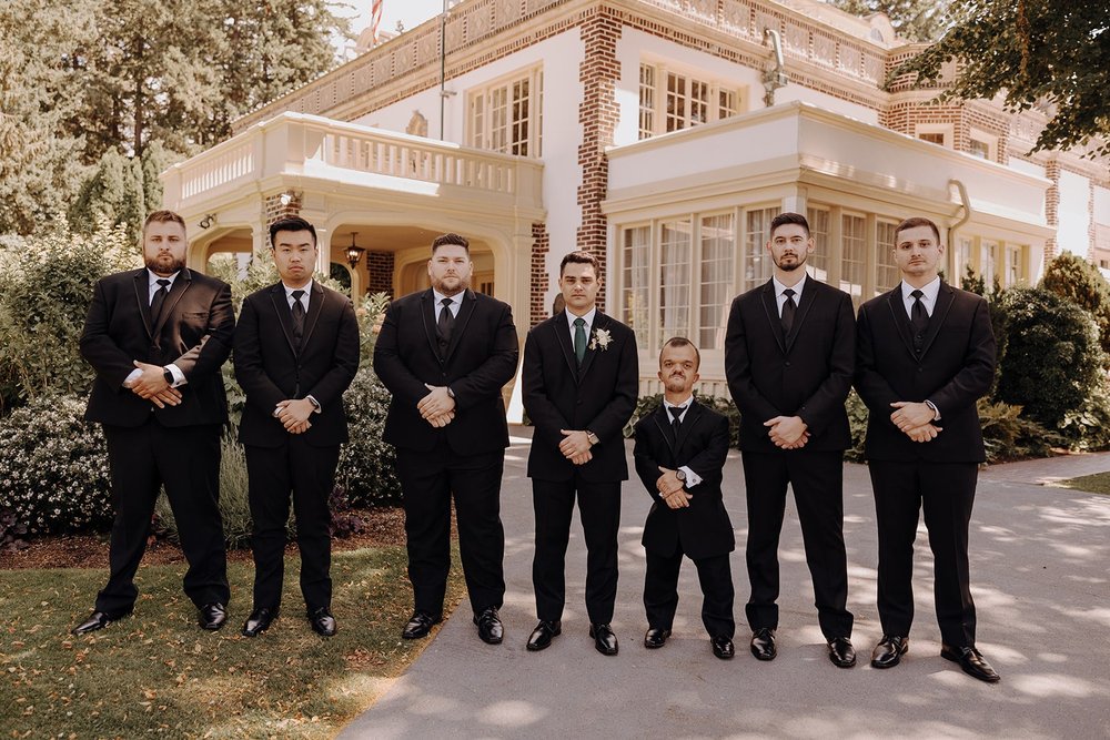 Groomsmen photos at Lairmont Manor wedding