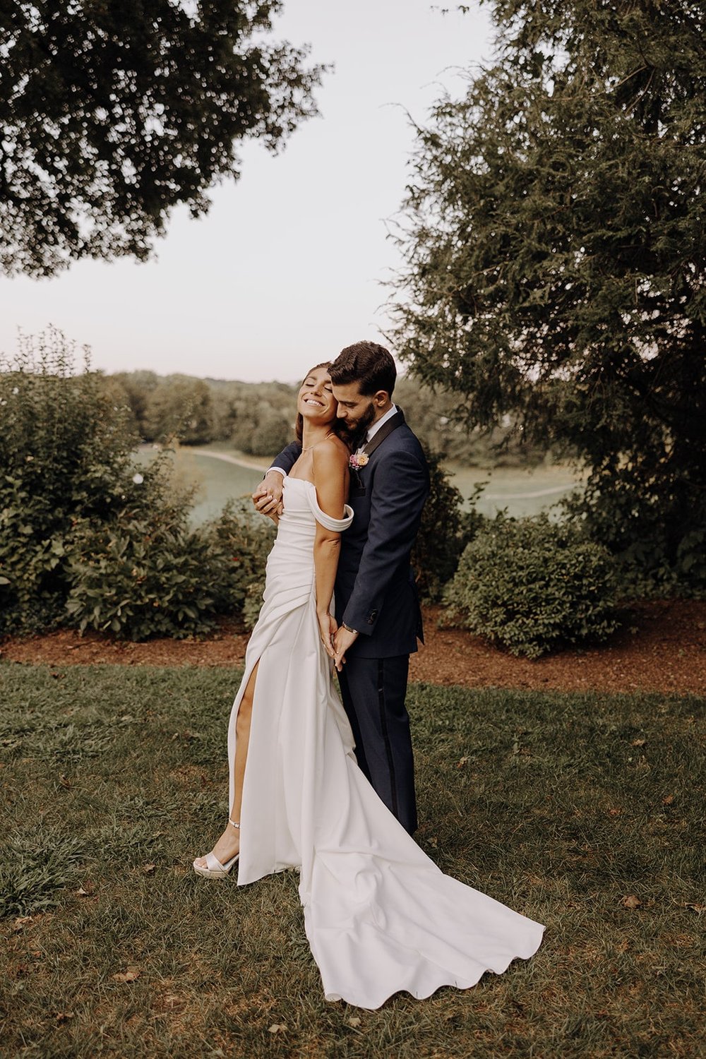 Wedding portraits with bride and groom at Crabtree's Kittle House