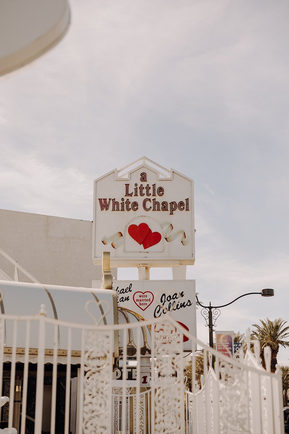 Little White Chapel sign in Las Vegas