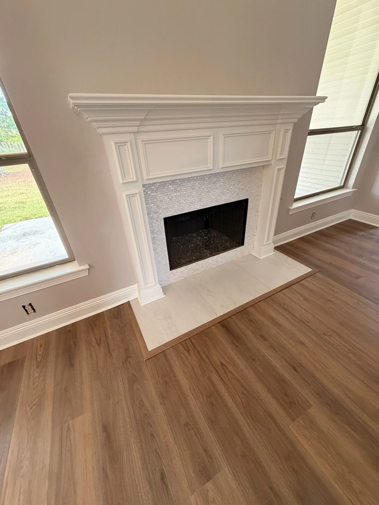 luxury vinyl plank flooring madisonville, louisiana
