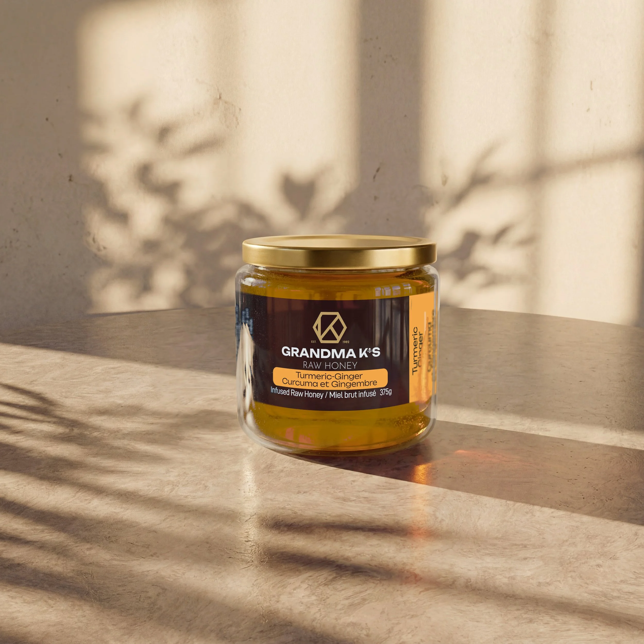 GrandmaKs-InfusedHoney-375g-TURMERIC-GINGER-jar-3000px.jpg