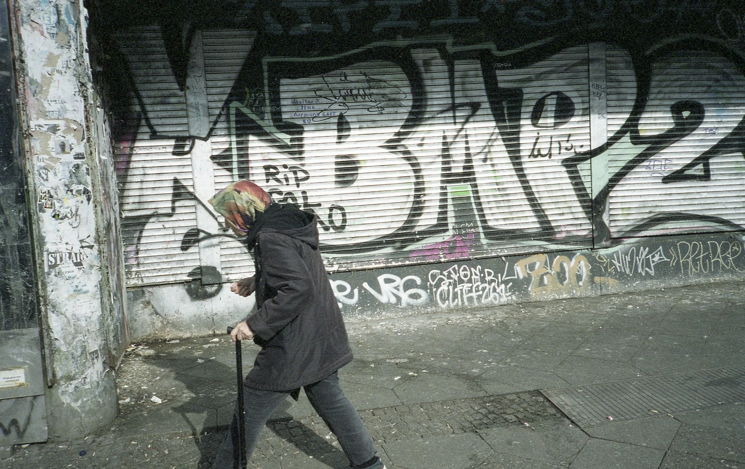 img215.jpg
