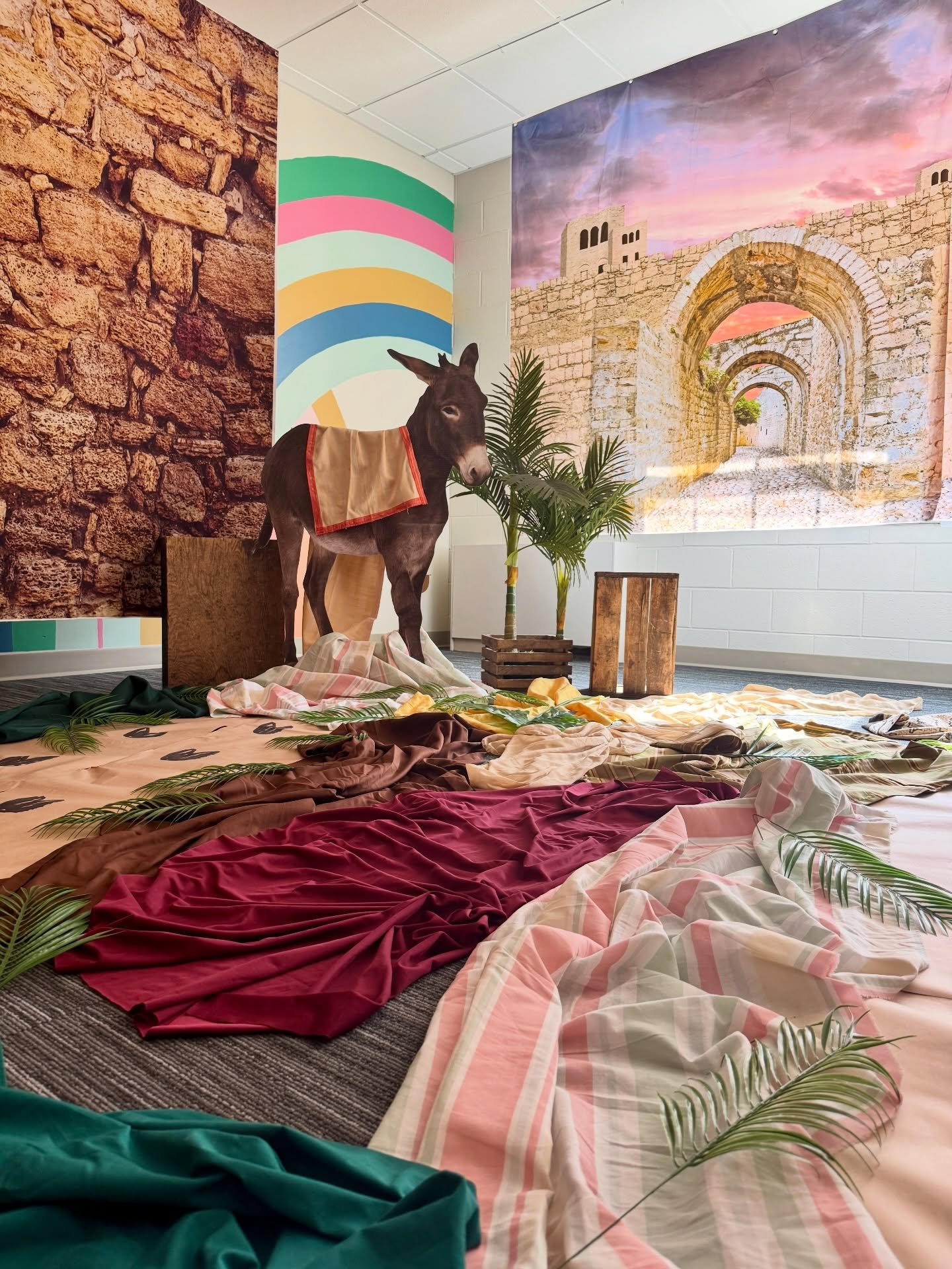 A quick glimpse into Journey to the Cross ✝️ 

Betsey and the @newstorykids team have been hard at work preparing for our family walk through of the Easter story happening this week! Bring your family Thursday 10am-7pm, Friday 12-7pm, or Saturday 8:3