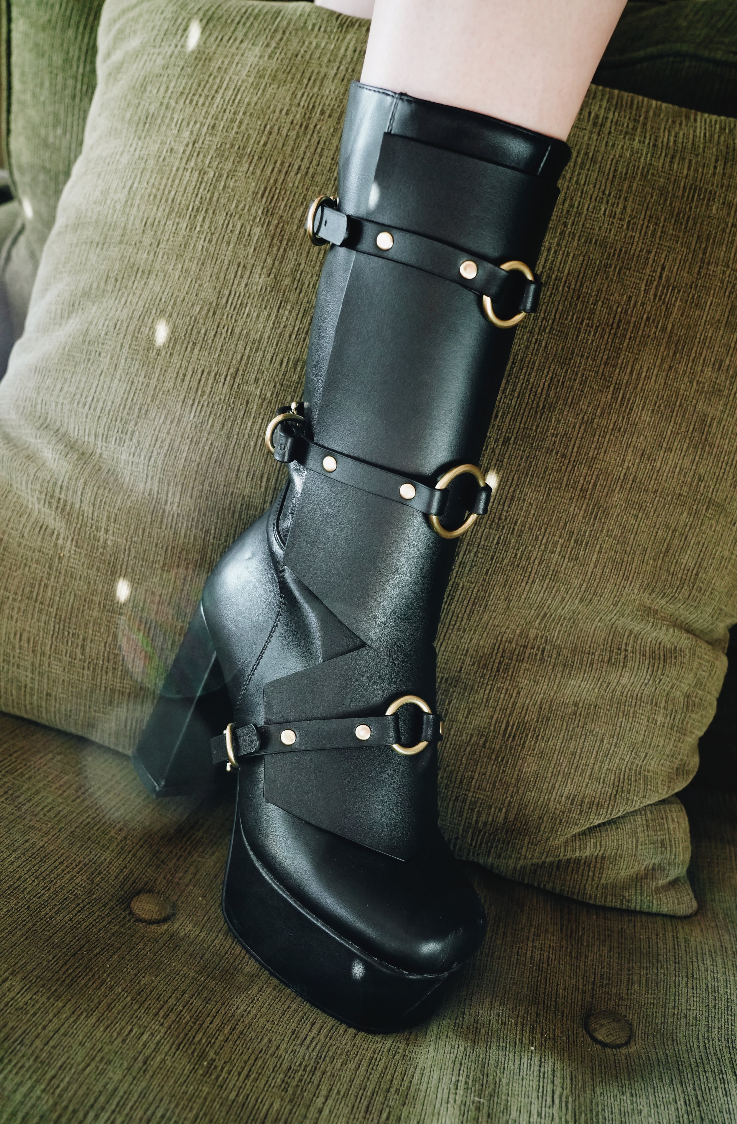 bondage boot harness.JPG
