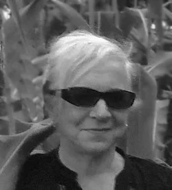 Carol-Ann-Headshot2.jpg