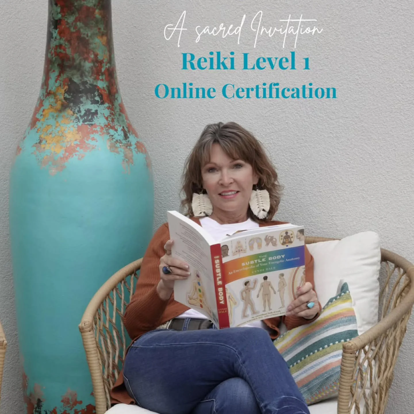 Sometimes the energy of the world feels ...heavy. 

✨️You can feel it in conversations.
✨️You can hear it in the noise of the news.
✨️You can see it in the anxiety that people carry in their bodies.

Empathic, sensitive heart people feel this even mo