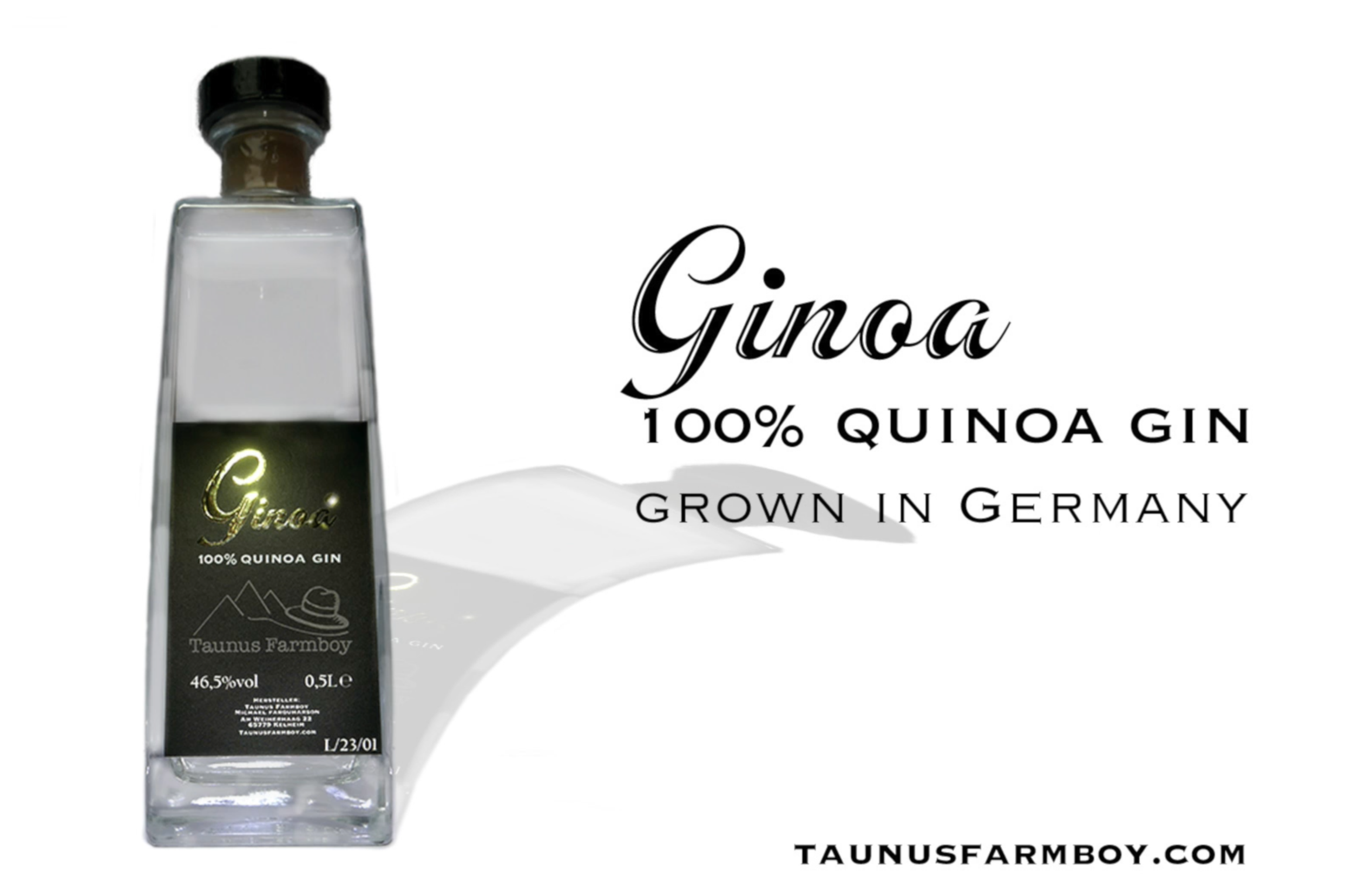 Flasche Gin mit Schwarzem Etikett und weißen Schriftzügen, daneben Text auf weißem Hintergrund, der den Gin als 100% Quinoa Gin aus Deutschland beschreibt, mit einem stilisierten Berg und Hut auf dem Etikett, sowie der Webseite taunsfarmboy.com