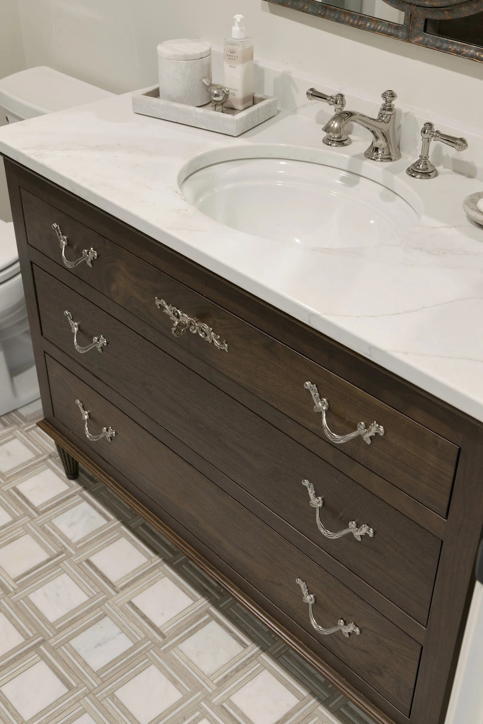 Masterwerks LLC_Hue Interiors_Kelsey Terrace_Interiors_074.jpg