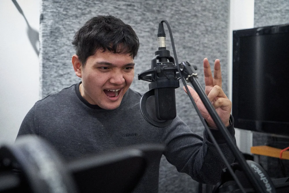 On The Mic Voice Training