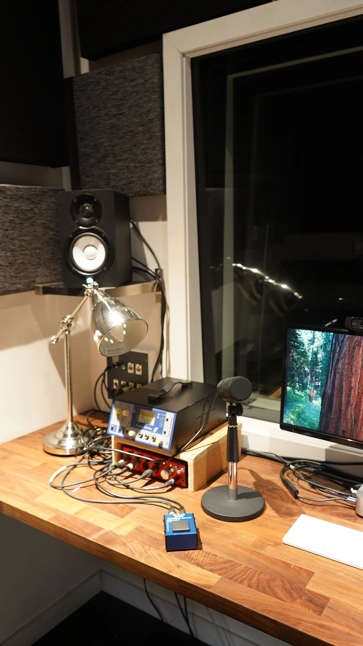 on-the-mic-training-studio-B.jpg