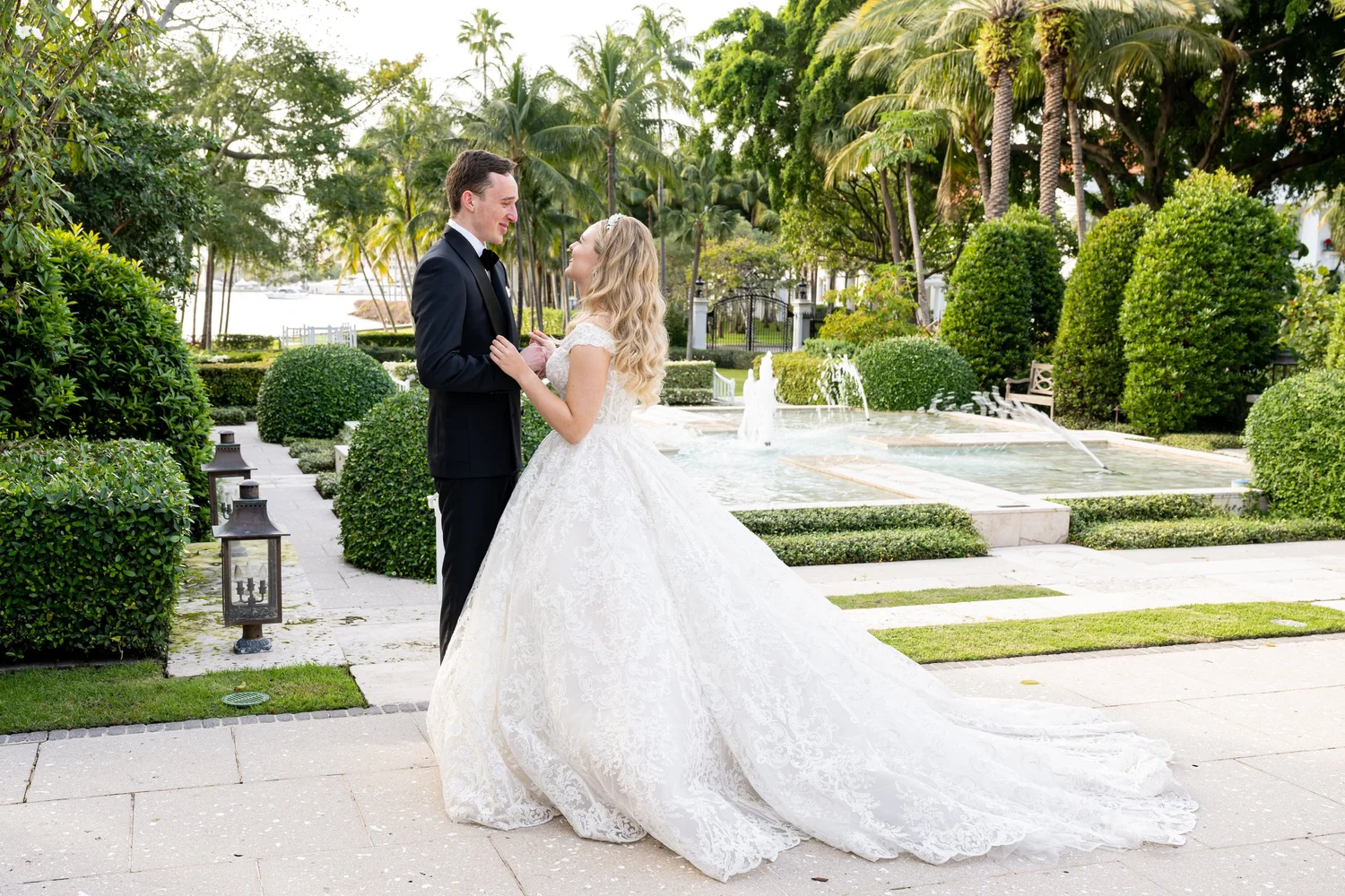 West Palm Beach Wedding Photographer | Serving Palm Beach Gardens, FL