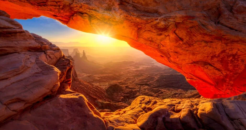 A Radiant Light in Los Alamos