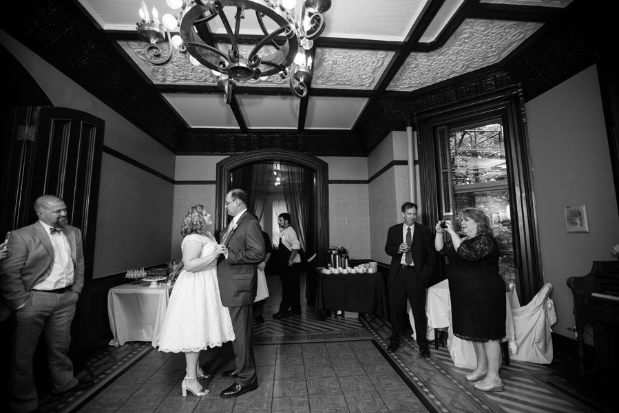 54.-Keith-House-Wedding.-Historic-Home-Wedding.-The-Way-We-Click.-Sweetchic-Events.-First-Dance..jpg