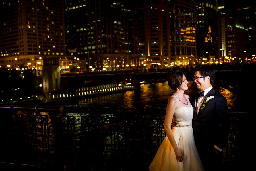 33.-Langham-Chicago-Wedding.-Steve-Koo-Photography.-Sweetchic-Events.-Urban-Wedding.-Chicago-Skyline.-Night..jpg
