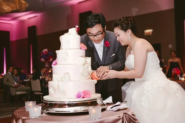 33.-Intercontinental-Ohare-Wedding.-Fragola-Productions.-Sweetchic-Events.-Cake-Cutting..jpg