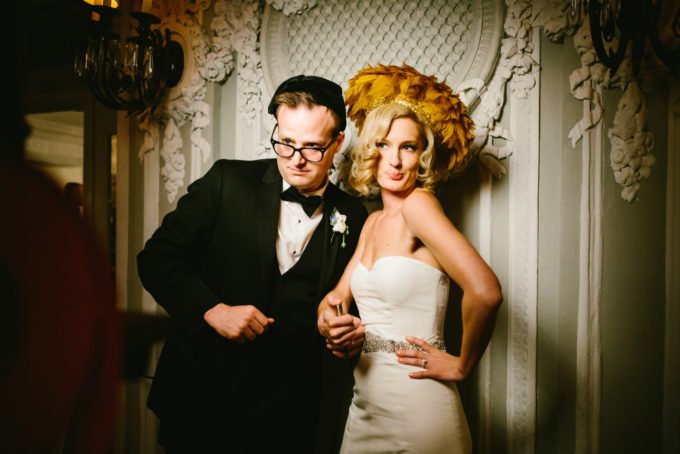 47.-Blackstone-Chicago-Wedding.-Pen-Carlson.-Sweetchic-Events.-fotio.-photobooth.-props.-classic.-vintage.-bride-and-groom-680x454.jpg