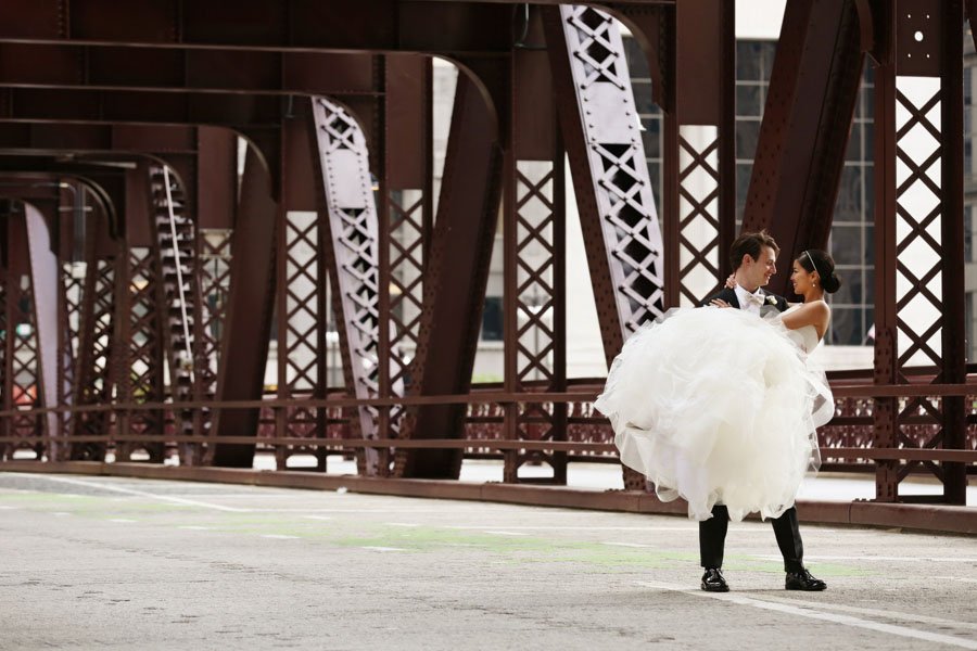 33.-Germania-Place-Wedding.-Kenny-Kim-Photography.-Sweetchic-Events.-Classic-Bride-and-Groom.-LaSalle-Street-Bridge.-Urban-Chicago-Wedding-Photography..jpg