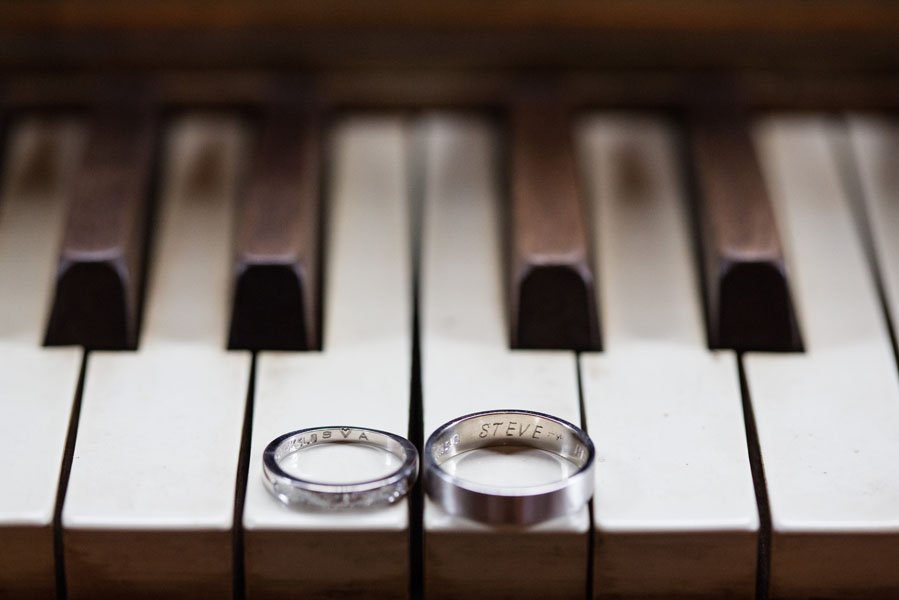 37.-Keith-House-Wedding.-Historic-Home-Wedding.-The-Way-We-Click.-Sweetchic-Events.-Wedding-Rings-on-Piano-Keys..jpg