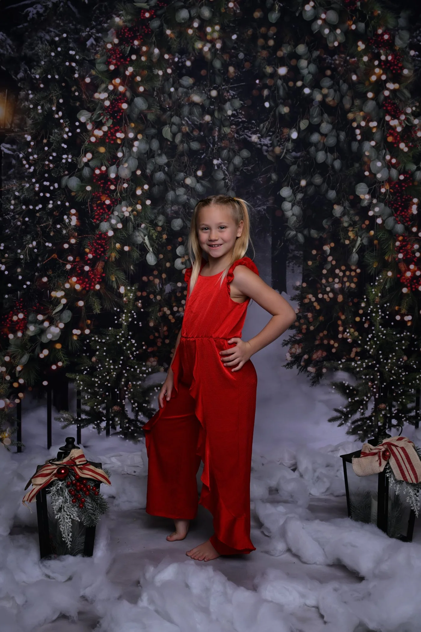 violet_Christmas Door 5.jpg