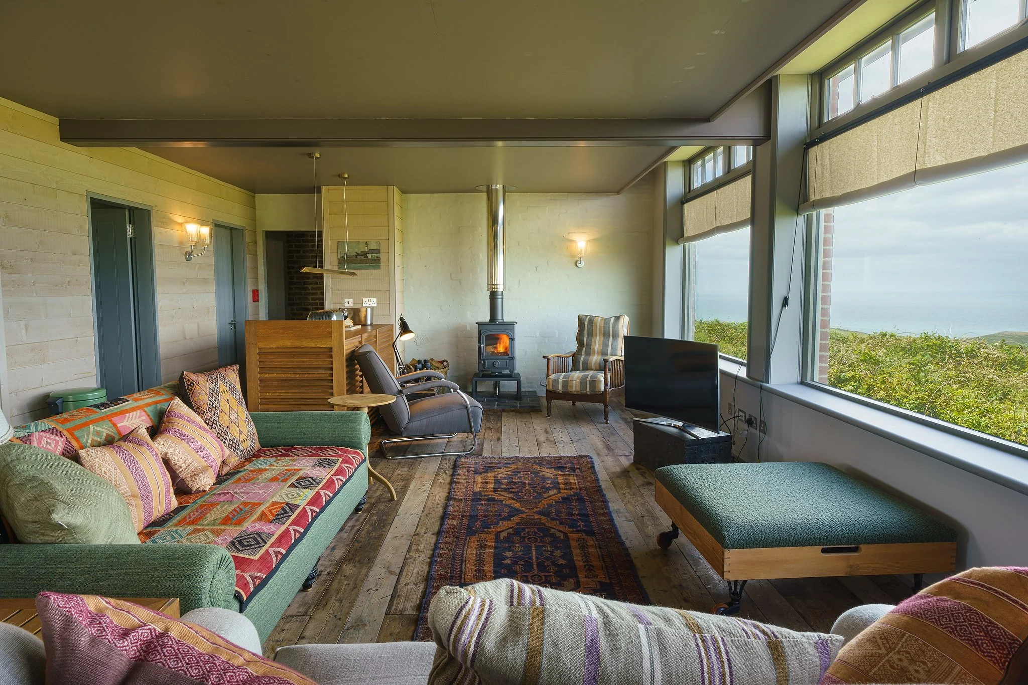 279_105- StnA_web_SS.JPG