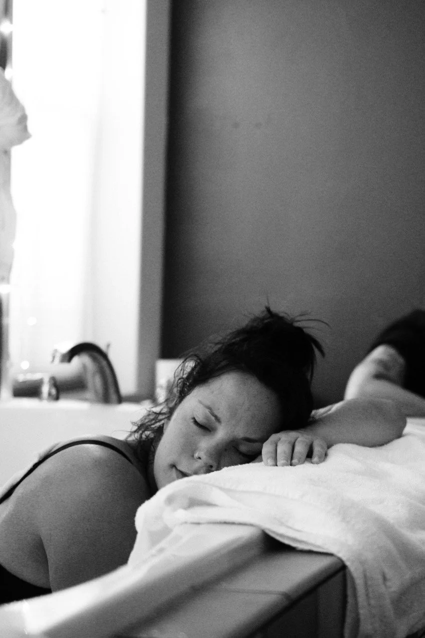 Relaxed home environment for early labor, a focus in Bozeman prenatal classes