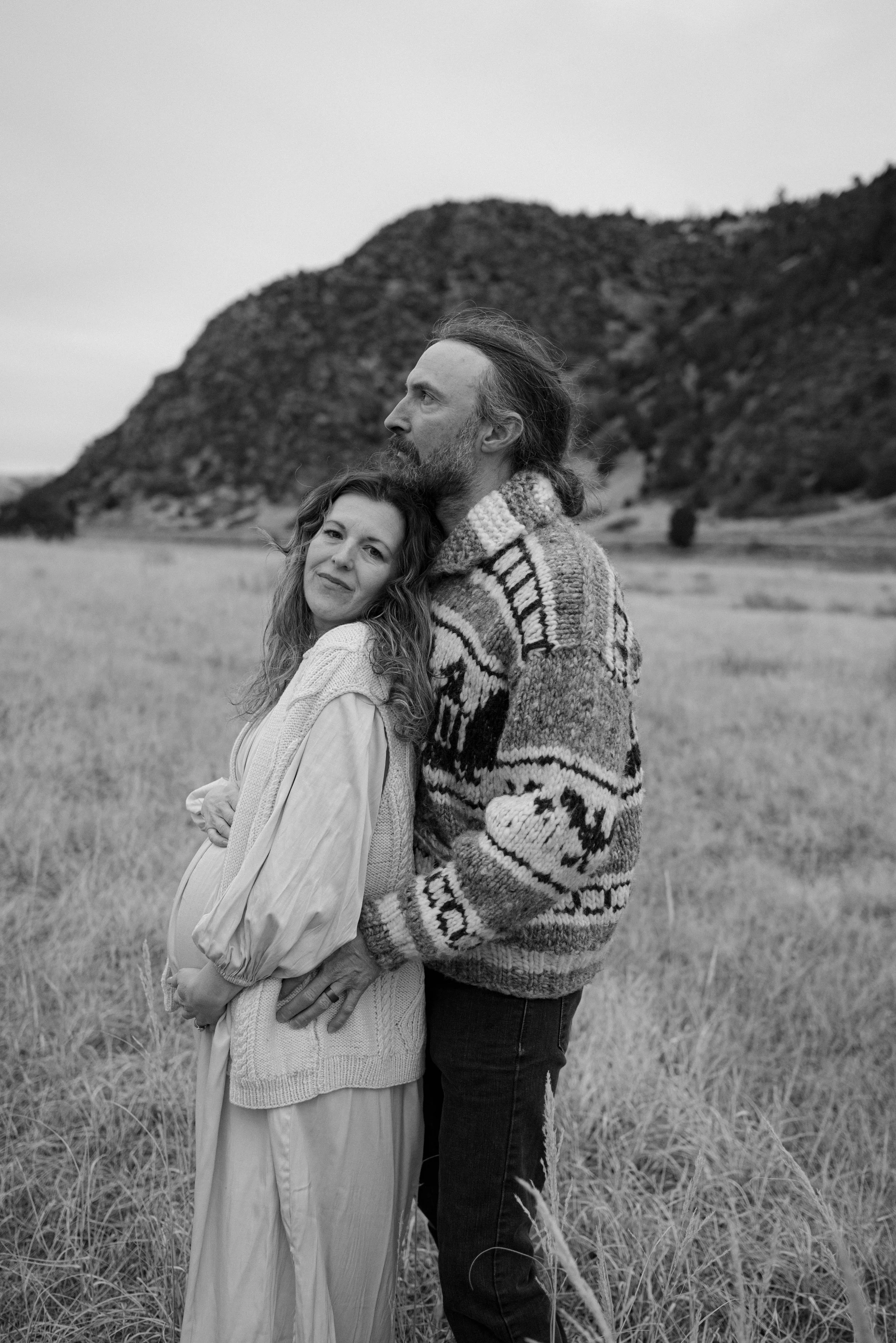 Birth coaching session helping a couple prepare for labor and partner support