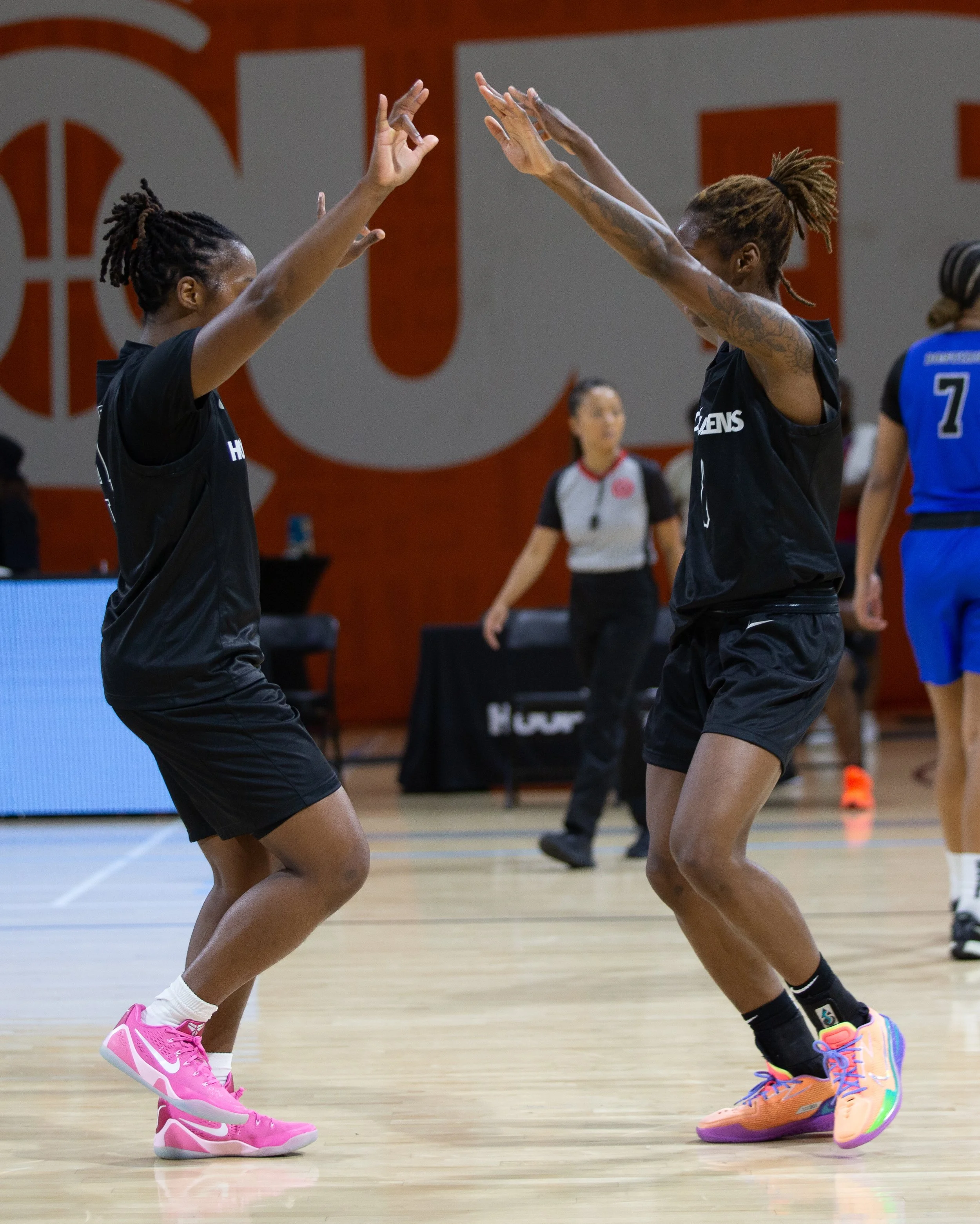 HoopQueens Week One-122.jpg