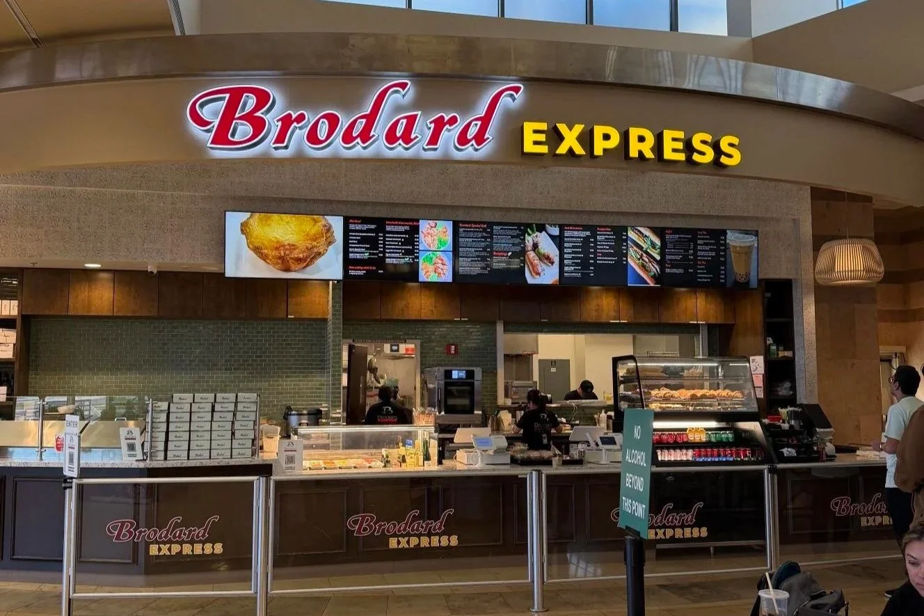 Brodard: John Wayne Airport, CA