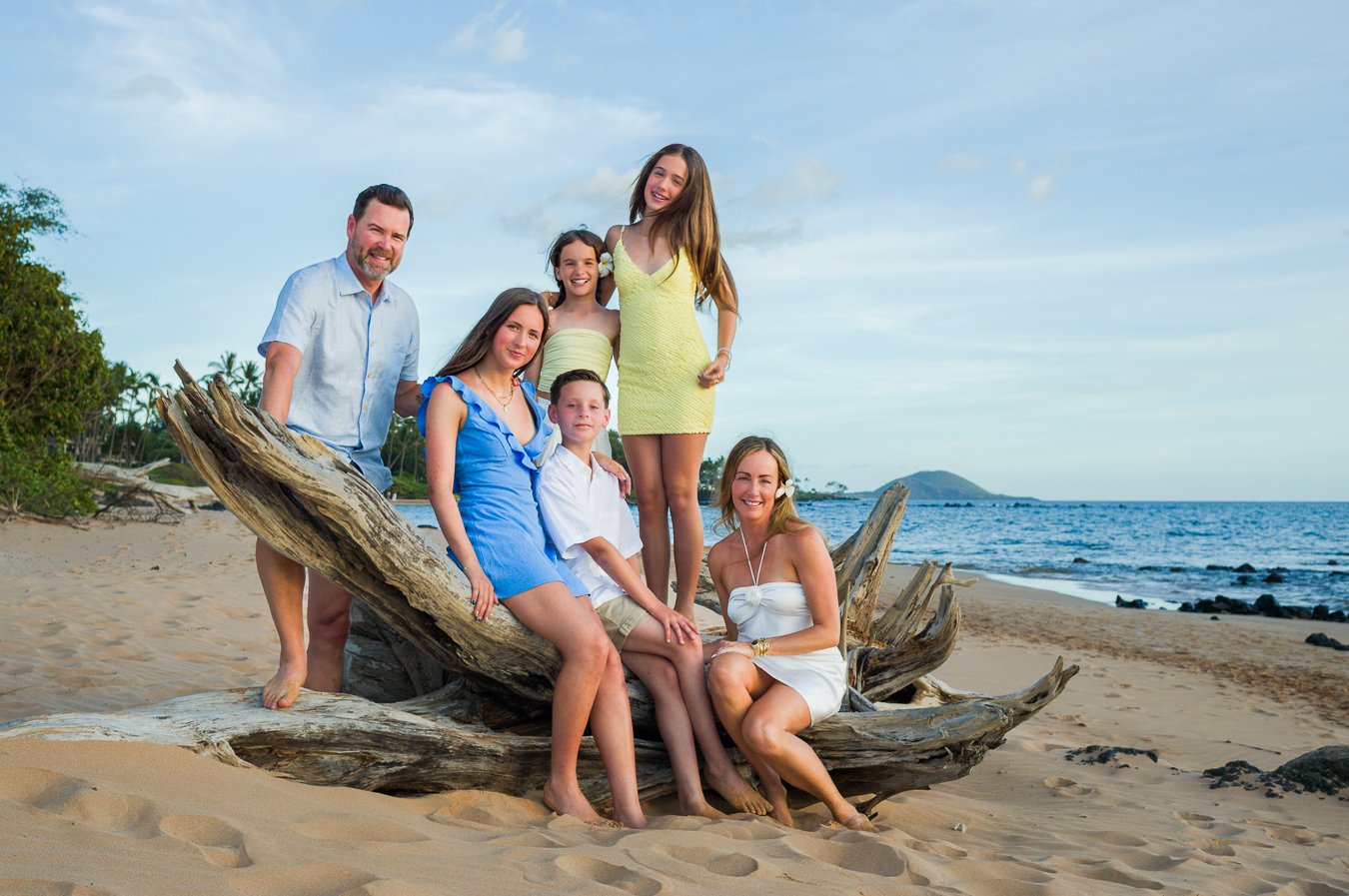 Colorful, light and bright family heirloom photos.  Priceless.  https://waileaportrait.com #maui #mauiphotographer #mauifamilyphotographer