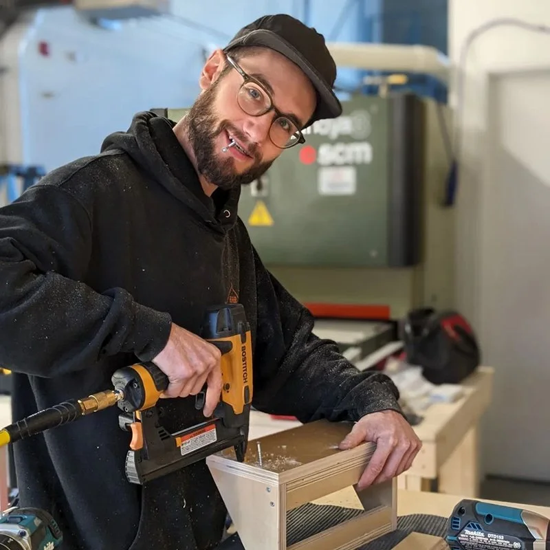 Square Toolbox + Wood Tools Level 11.jpg