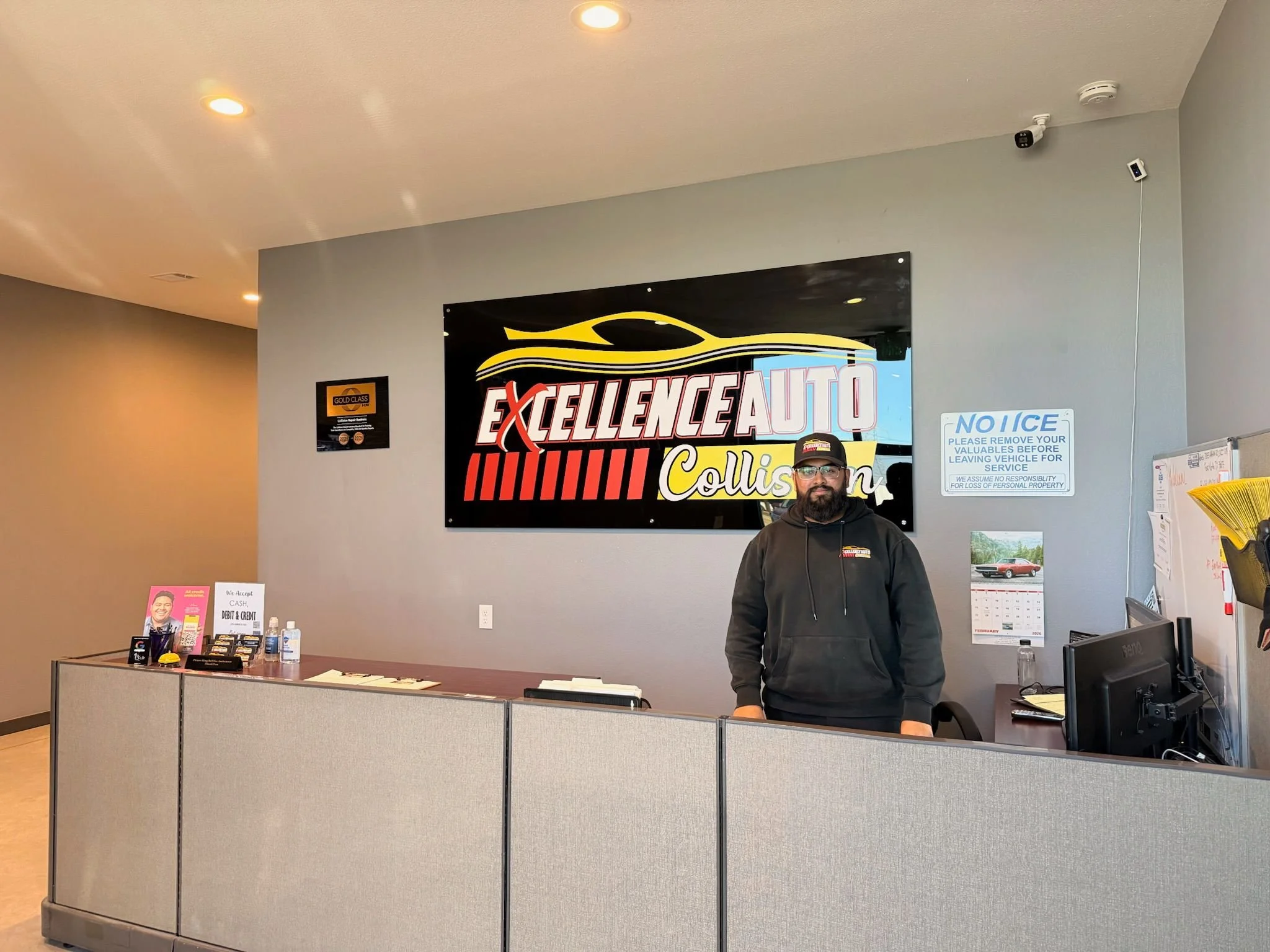 Excellence Auto Collision repair shop photo 5
