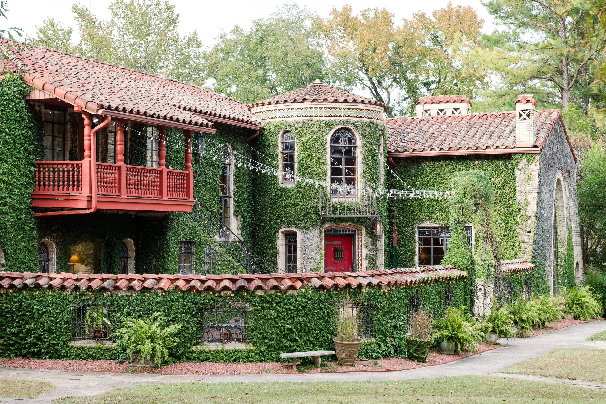 Spring Weddings at Gabrella Manor