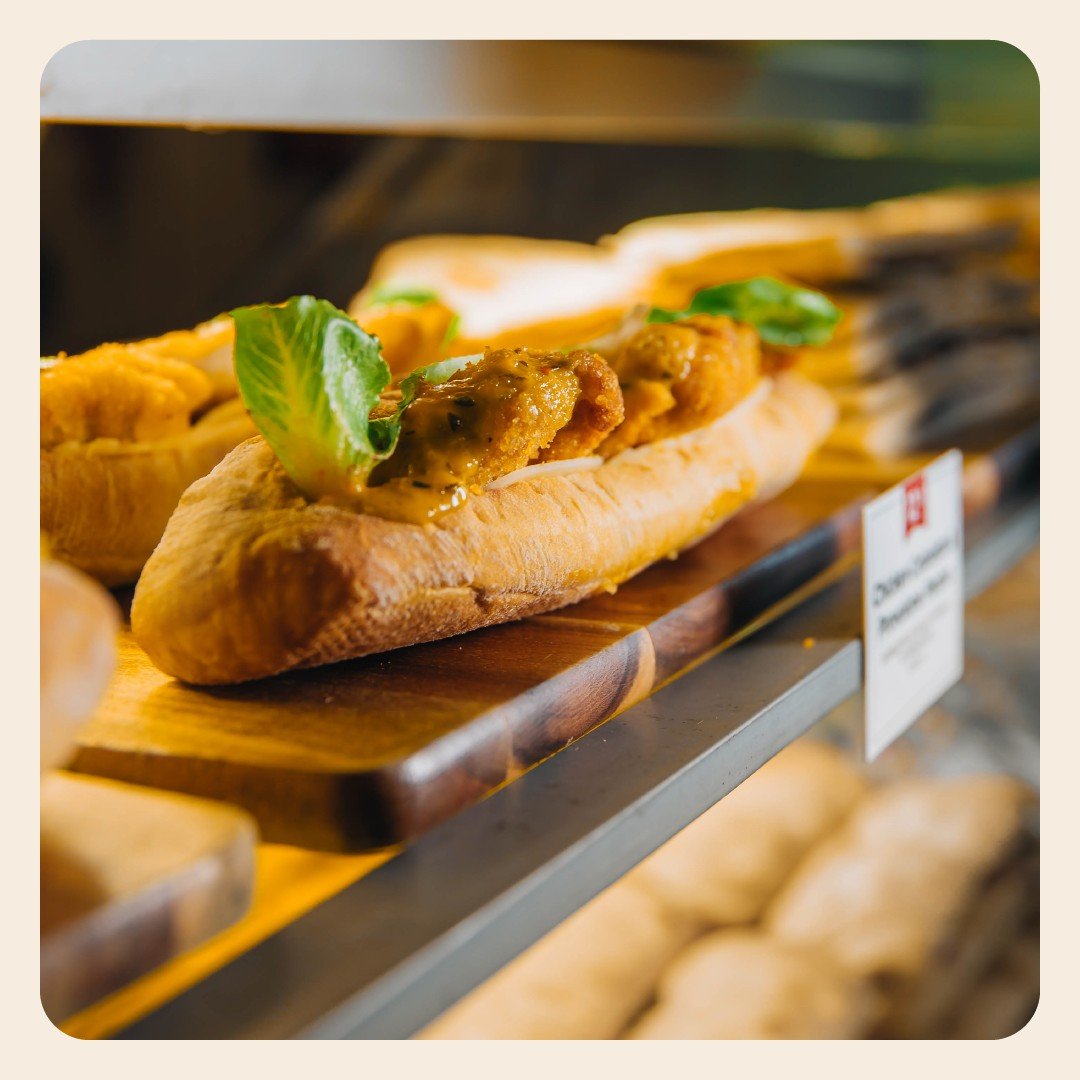 Some lunchtime inspiration with the beautiful Baguettes at Cibo 😋

The perfect on-the-go lunch you can enjoy anytime, anywhere 🙌

#eatyourway #brickworksmarketplace