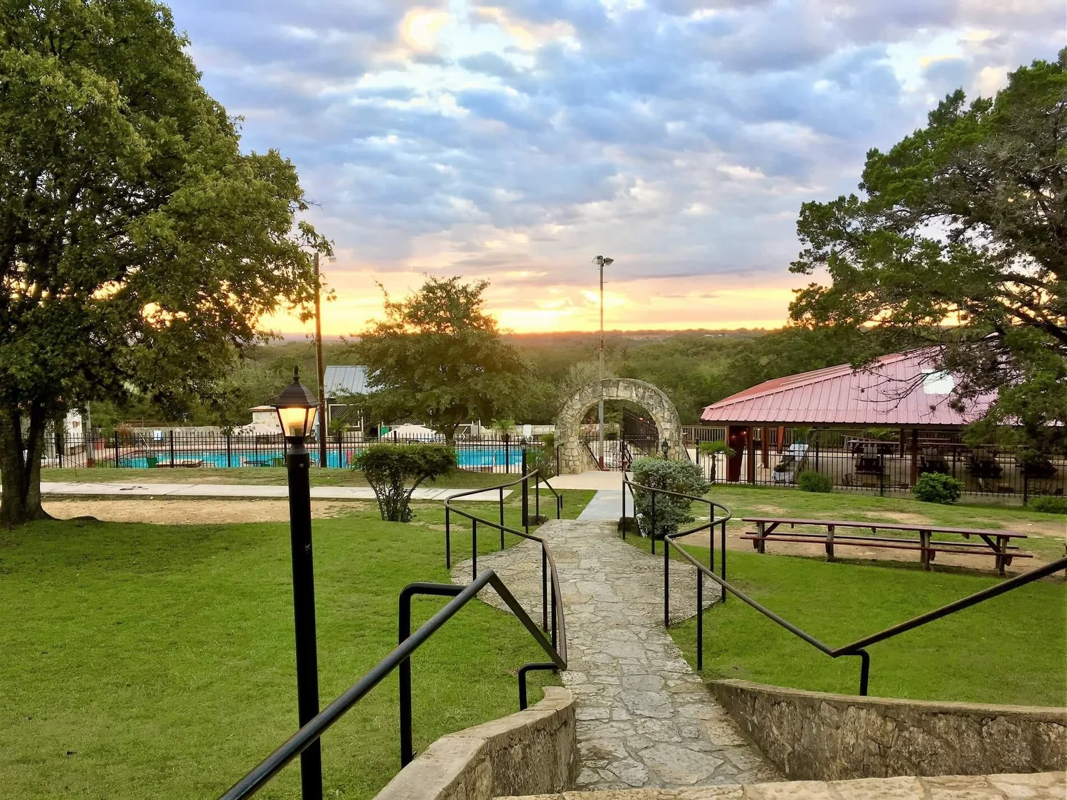 10 Popular Dude Ranches Near Austin | Experience the Cowboy Life!