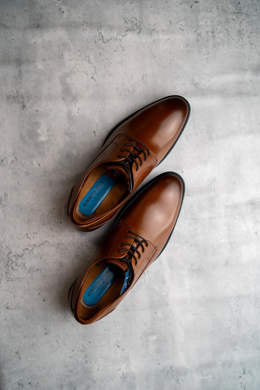 Kenneth Cole Leather Lace Ups with TECHNI-COLE in Cognac  display picture 3