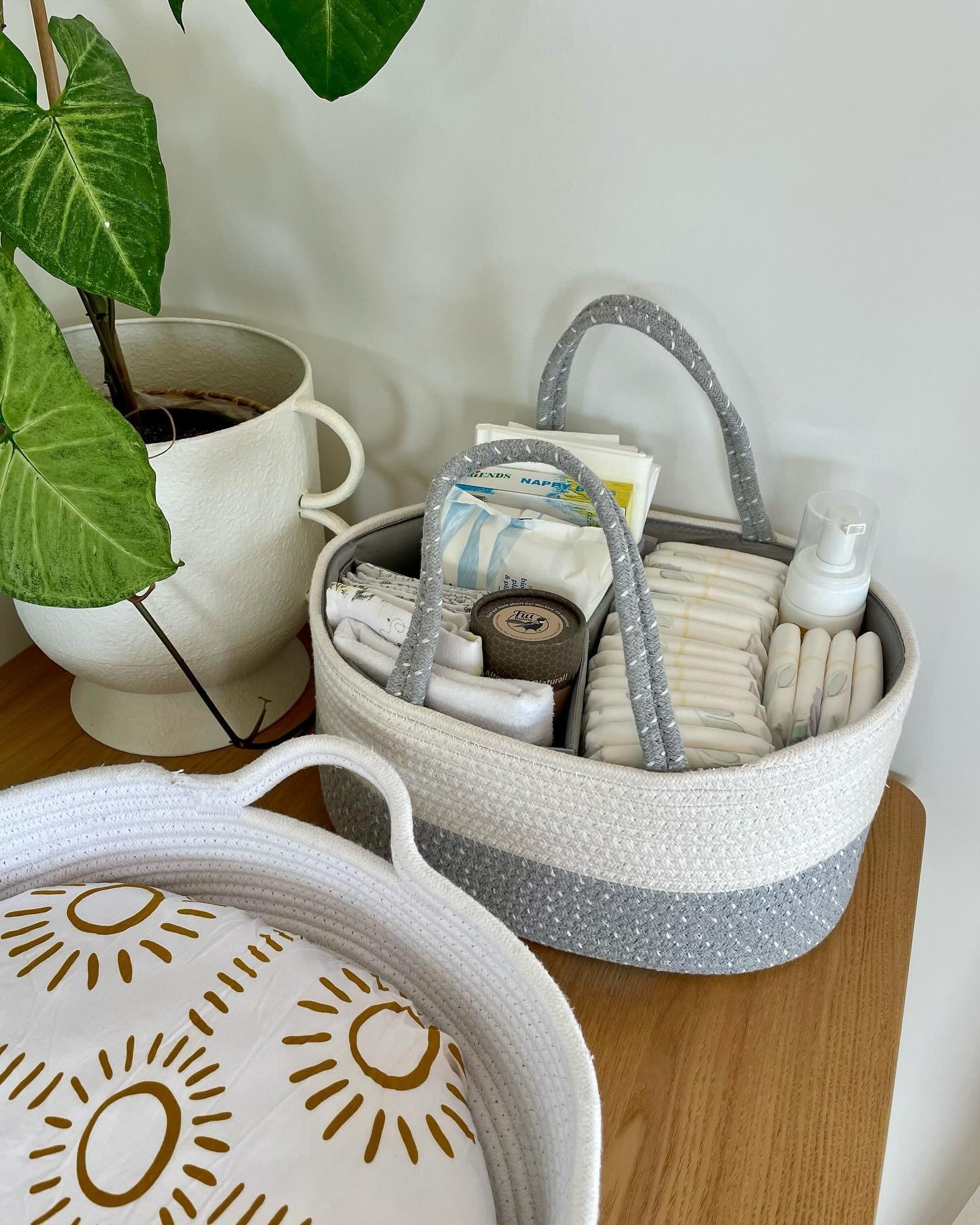 👝POSTPARTUM CADDY&rsquo;S👝

It is important to set up your postpartum space so that you have things readily available or easily accessible when needed. 

You don&rsquo;t want to go to the toilet and realise you don&rsquo;t have any pads, or start f