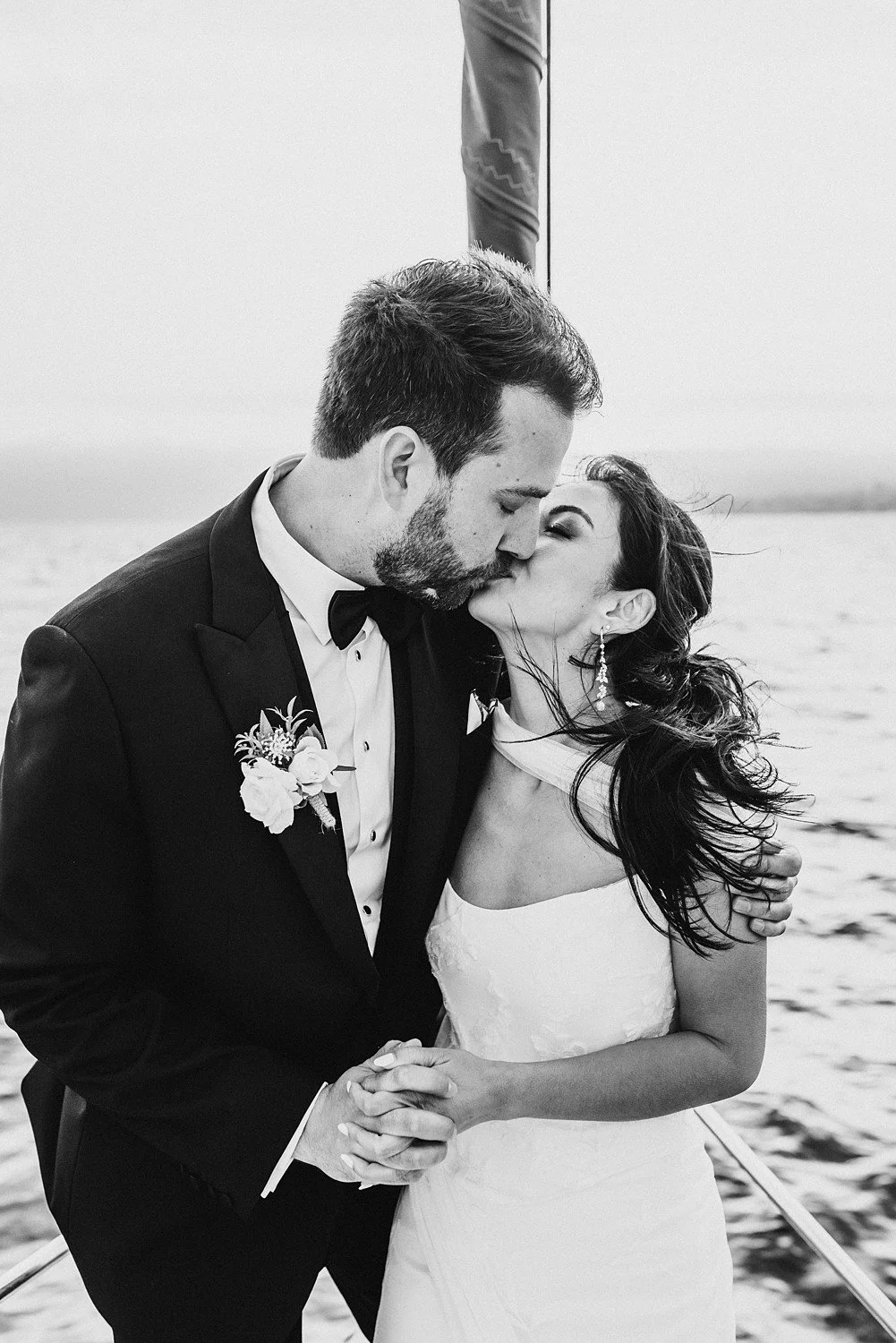 WayUpHighElopements-Lisbon-elopement-Sintra-eloping-colares-sailboatelopement-elopement-planner-portugal (1073).jpg