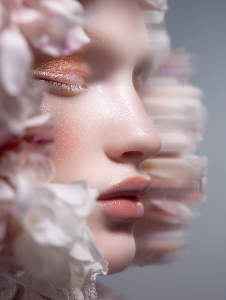 AlinaGross_face_Portrait_Verschwommen.png