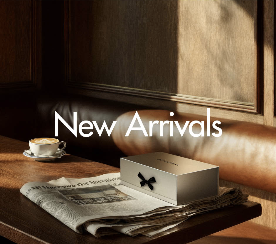 mytheresa_NewArrivals_Leif_CafeIndoor.png