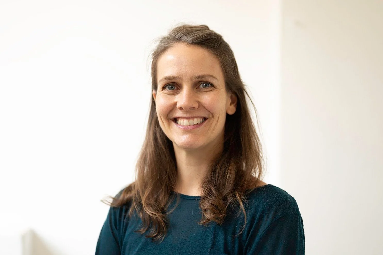 Portraitbild von Brigitte Marti; Foto: oliviaetter.ch