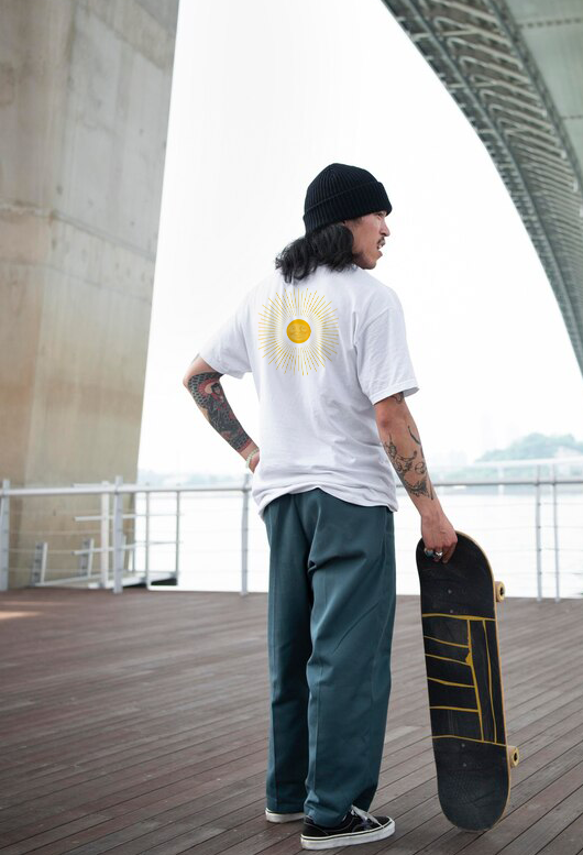 T-shirt | Damn, it's Sunny.