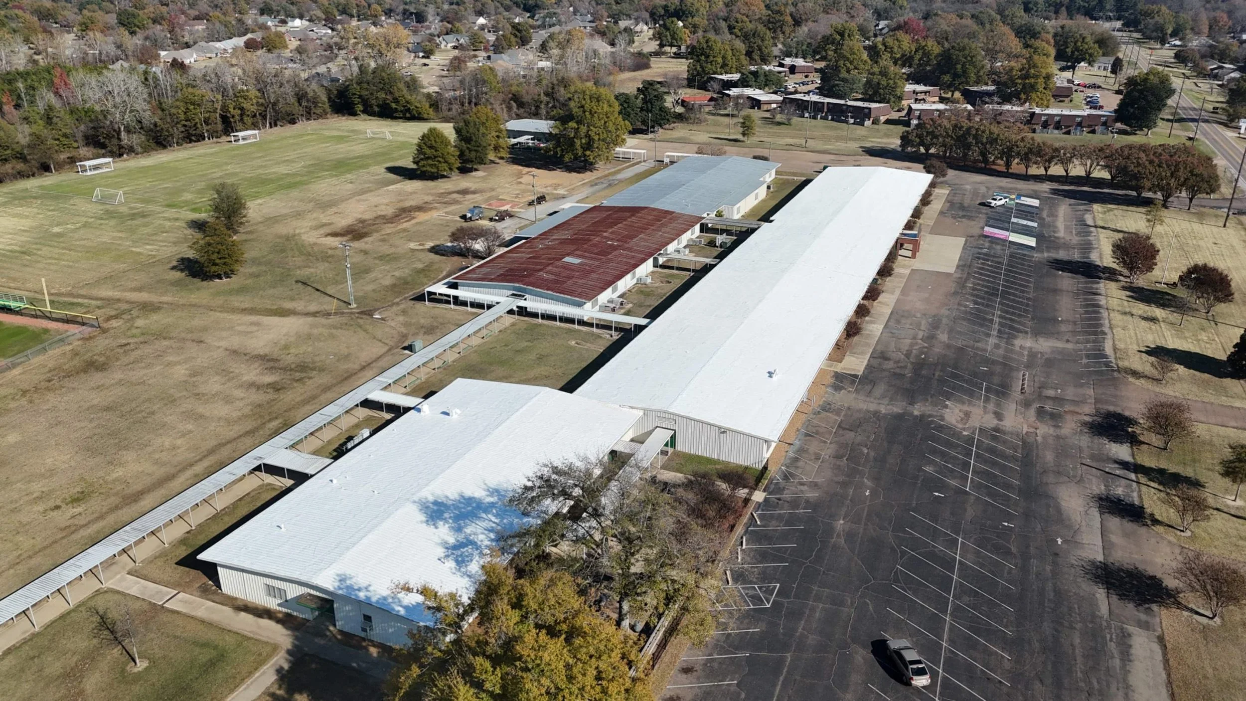SPF Roofing and Silicone Roof Coatings: A Smarter Alternative to Commercial Roof Replacement