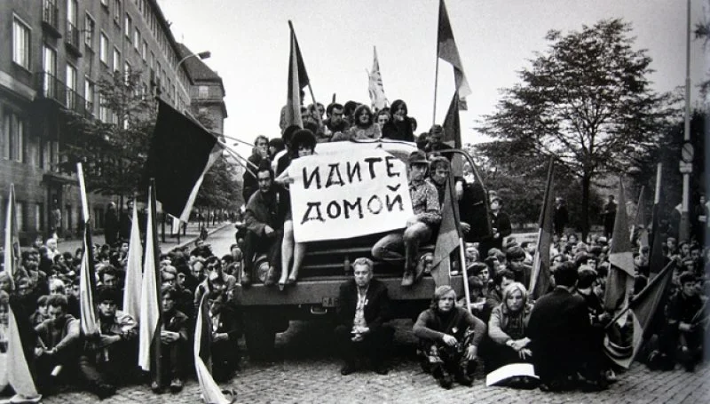 800x800_Koudelka_Invaze68.jpg